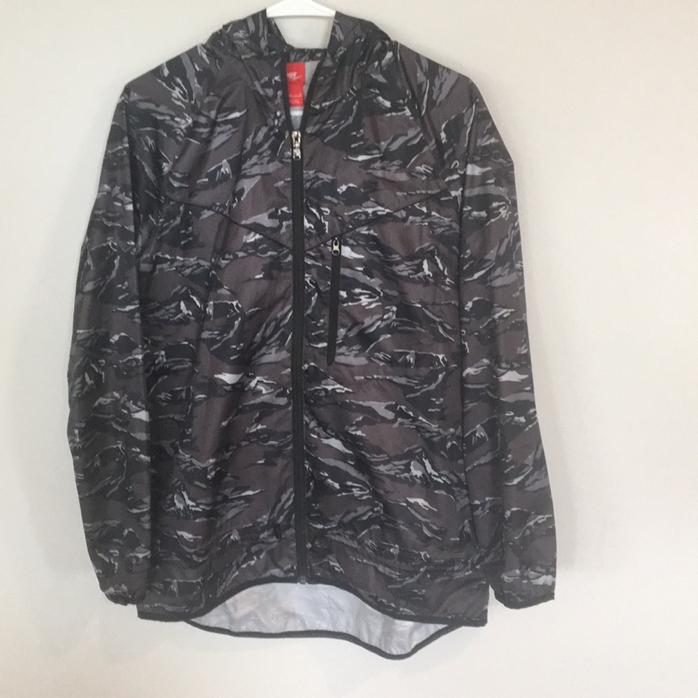 Nike Camo Windbraker